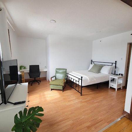 Stone House Kenora Διαμέρισμα Εξωτερικό φωτογραφία